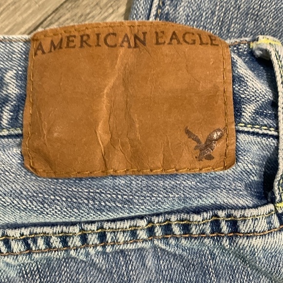 American Eagle Original Straight Distressed 100% Cotton Light Wash Jeans size 30 - Picture 6 of 16